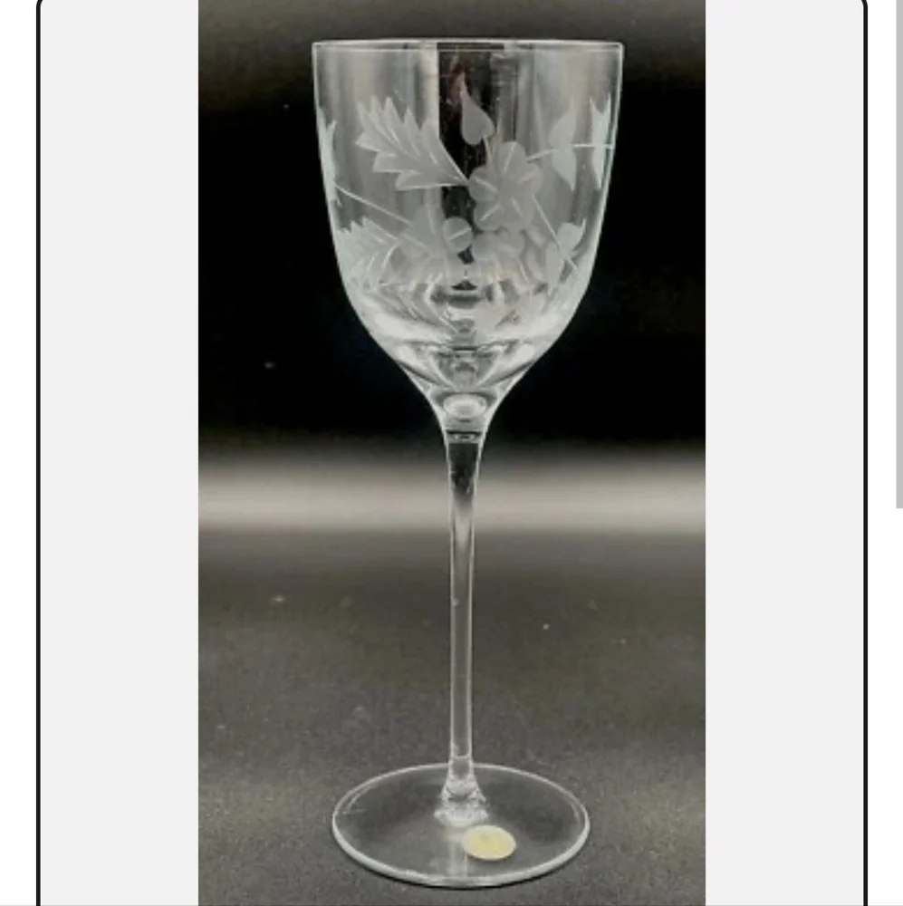 Floral Leaf Pattern Etched Crystal Hand Blown Romania Crystal Wine Glasses Set